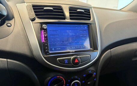 Hyundai Solaris II рестайлинг, 2012 год, 849 000 рублей, 11 фотография