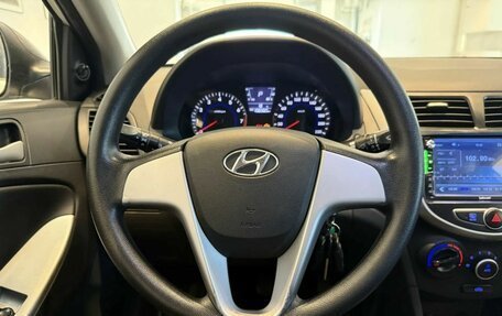 Hyundai Solaris II рестайлинг, 2012 год, 849 000 рублей, 12 фотография