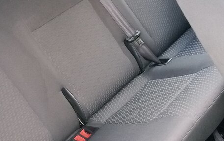 Volkswagen Caravelle T5, 2013 год, 1 790 000 рублей, 13 фотография