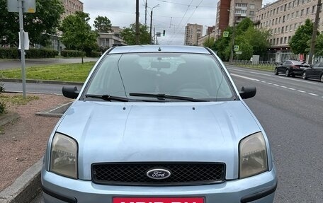 Ford Fusion I, 2005 год, 350 000 рублей, 2 фотография