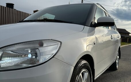 Skoda Fabia II, 2011 год, 550 000 рублей, 2 фотография