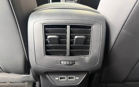 Volkswagen T-Roc I, 2026 год, 2 168 000 рублей, 17 фотография
