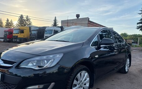 Opel Astra J, 2013 год, 1 100 000 рублей, 3 фотография