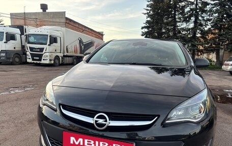 Opel Astra J, 2013 год, 1 100 000 рублей, 2 фотография