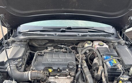Opel Astra J, 2013 год, 1 100 000 рублей, 18 фотография