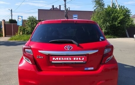 Toyota Vitz, 2014 год, 950 000 рублей, 6 фотография