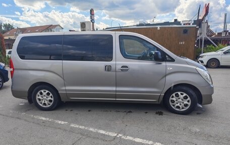 Hyundai H-1 II рестайлинг, 2014 год, 2 100 000 рублей, 5 фотография