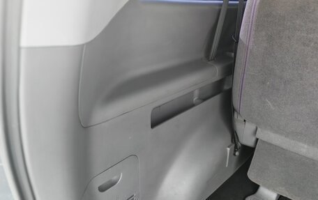 Hyundai H-1 II рестайлинг, 2014 год, 2 100 000 рублей, 28 фотография