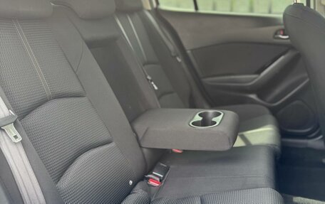 Mazda 3, 2018 год, 1 850 000 рублей, 17 фотография