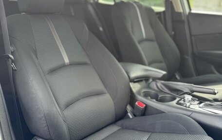 Mazda 3, 2018 год, 1 850 000 рублей, 12 фотография