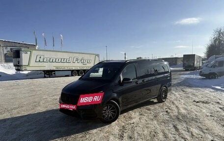 Mercedes-Benz Vito, 2016 год, 2 950 000 рублей, 3 фотография