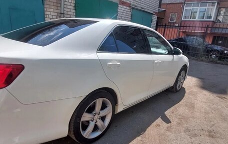Toyota Camry, 2012 год, 1 450 000 рублей, 5 фотография