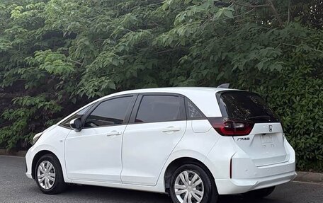 Honda Fit, 2022 год, 1 425 000 рублей, 2 фотография