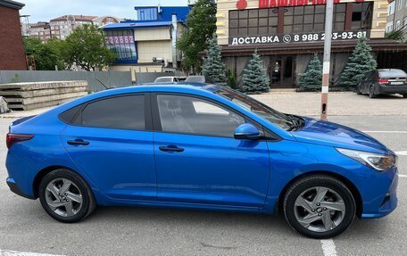 Hyundai Solaris II рестайлинг, 2021 год, 1 650 000 рублей, 2 фотография