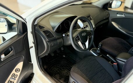 Hyundai Solaris II рестайлинг, 2016 год, 890 000 рублей, 8 фотография