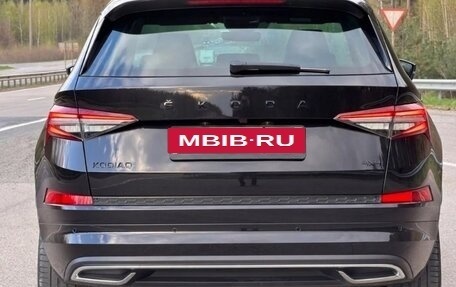 Skoda Kodiaq I, 2021 год, 2 700 000 рублей, 2 фотография
