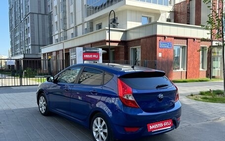 Hyundai Solaris II рестайлинг, 2012 год, 895 000 рублей, 5 фотография