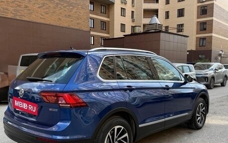 Volkswagen Tiguan II, 2018 год, 3 330 000 рублей, 6 фотография