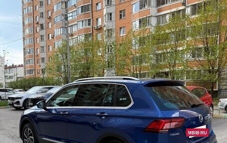 Volkswagen Tiguan II, 2018 год, 3 330 000 рублей, 5 фотография