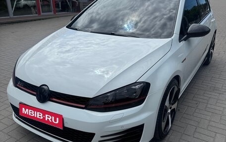 Volkswagen Golf VII, 2015 год, 1 375 000 рублей, 1 фотография