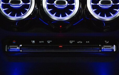 Mercedes-Benz GLB, 2020 год, 3 849 999 рублей, 18 фотография