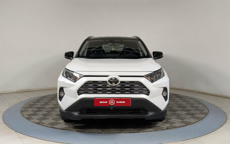 Toyota RAV4, 2021 год, 2 740 000 рублей, 3 фотография