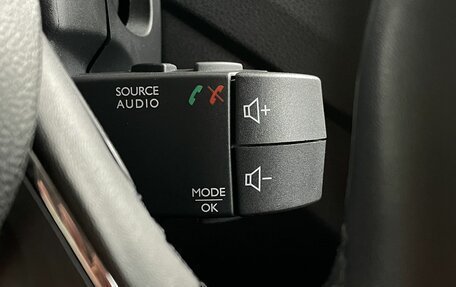 Renault Kaptur I рестайлинг, 2017 год, 1 598 000 рублей, 21 фотография