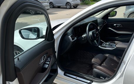 BMW 3 серия, 2023 год, 3 100 000 рублей, 10 фотография