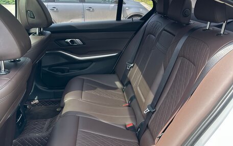BMW 3 серия, 2023 год, 3 100 000 рублей, 15 фотография