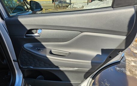 Hyundai Santa Fe IV, 2019 год, 2 695 000 рублей, 18 фотография