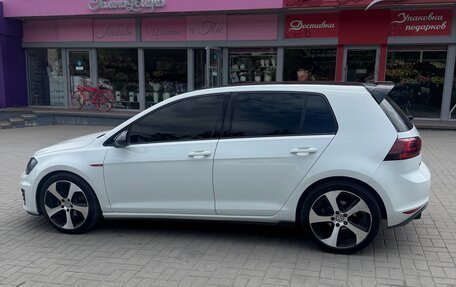 Volkswagen Golf VII, 2015 год, 1 375 000 рублей, 2 фотография