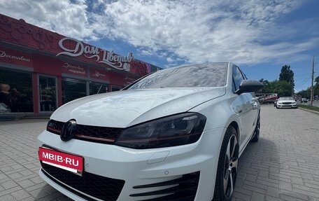 Volkswagen Golf VII, 2015 год, 1 375 000 рублей, 7 фотография
