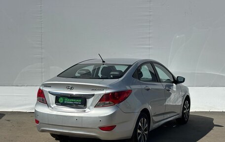 Hyundai Solaris II рестайлинг, 2013 год, 750 000 рублей, 5 фотография