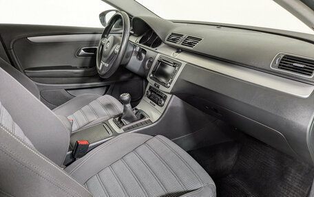 Volkswagen Passat CC I рестайлинг, 2011 год, 1 099 900 рублей, 12 фотография