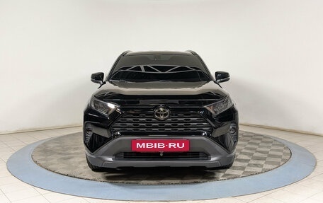 Toyota RAV4, 2020 год, 2 369 000 рублей, 3 фотография
