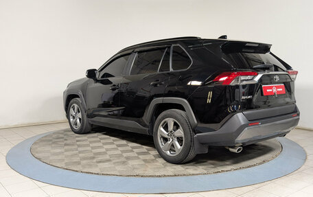 Toyota RAV4, 2020 год, 2 369 000 рублей, 6 фотография