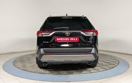 Toyota RAV4, 2020 год, 2 369 000 рублей, 7 фотография