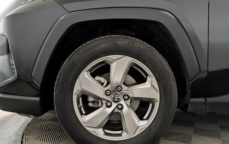 Toyota RAV4, 2020 год, 2 369 000 рублей, 20 фотография