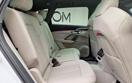 Audi Q5, 2025 год, 6 300 000 рублей, 7 фотография