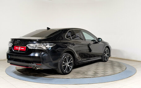 Toyota Camry, 2020 год, 2 340 000 рублей, 8 фотография
