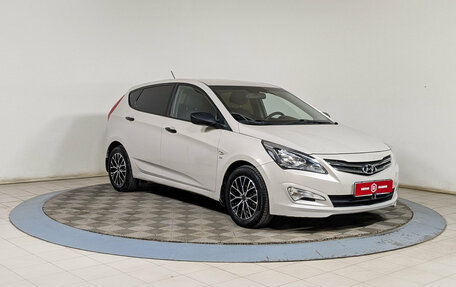 Hyundai Solaris II рестайлинг, 2015 год, 1 274 900 рублей, 2 фотография