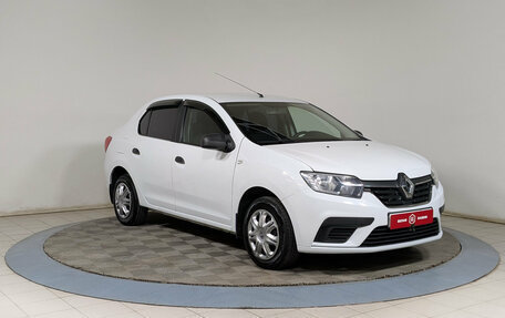 Renault Logan II, 2018 год, 759 900 рублей, 2 фотография