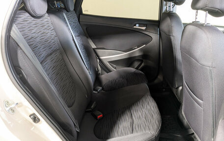 Hyundai Solaris II рестайлинг, 2015 год, 1 274 900 рублей, 13 фотография