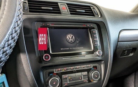 Volkswagen Jetta VI, 2011 год, 1 099 900 рублей, 12 фотография