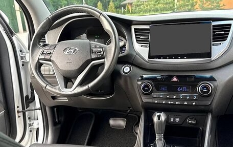 Hyundai Tucson III, 2018 год, 2 250 000 рублей, 9 фотография
