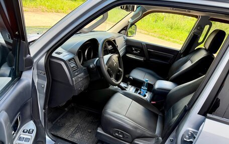 Mitsubishi Pajero IV, 2012 год, 2 390 000 рублей, 13 фотография