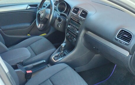 Volkswagen Golf VI, 2011 год, 930 000 рублей, 7 фотография
