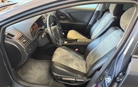 Toyota Avensis III рестайлинг, 2010 год, 1 000 000 рублей, 19 фотография