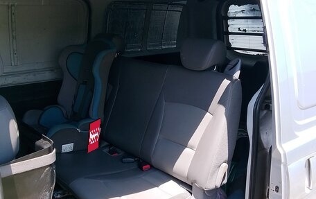 Hyundai Grand Starex Grand Starex I рестайлинг 2, 2010 год, 1 000 000 рублей, 5 фотография
