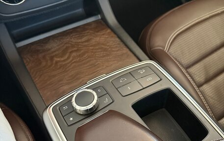 Mercedes-Benz M-Класс AMG, 2013 год, 2 750 000 рублей, 23 фотография